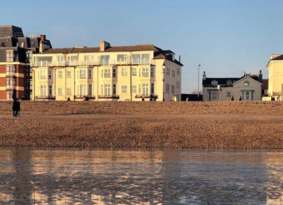 See The Sea Southsea Extérieur photo